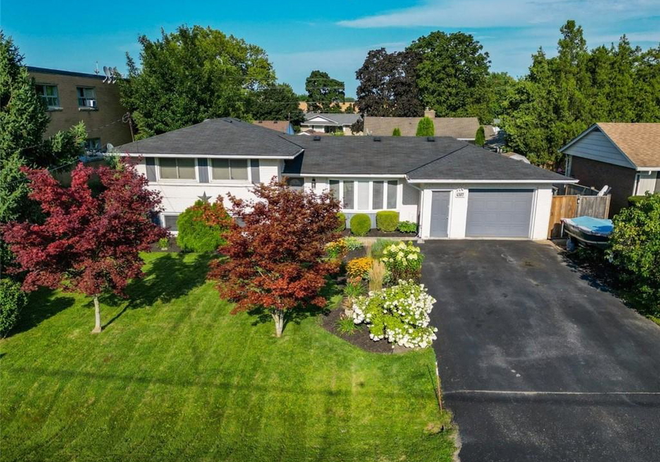4387-jackson-street-beamsville-ontario-40852420