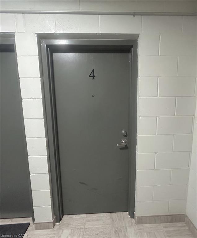 303-king-street-n-waterloo-ontario-40852440