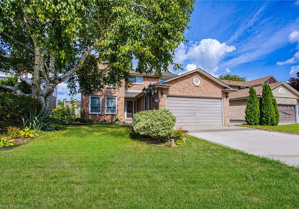 39-ainsworth-street-stoney-creek-ontario-40852446