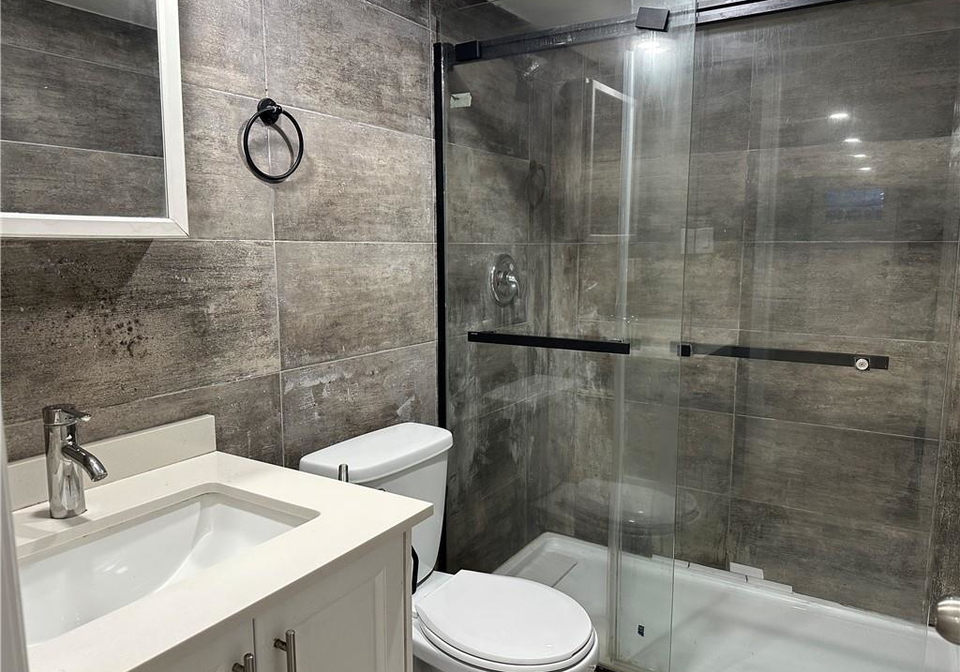 80-glen-road-kitchener-ontario-40852450