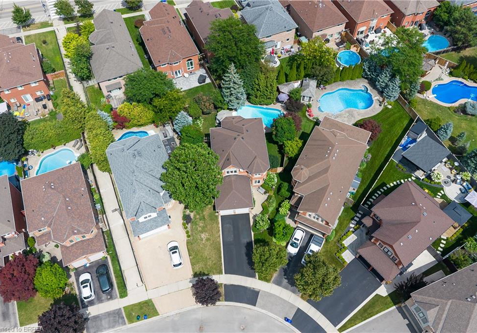 38-chester-crescent-georgetown-ontario-40852451