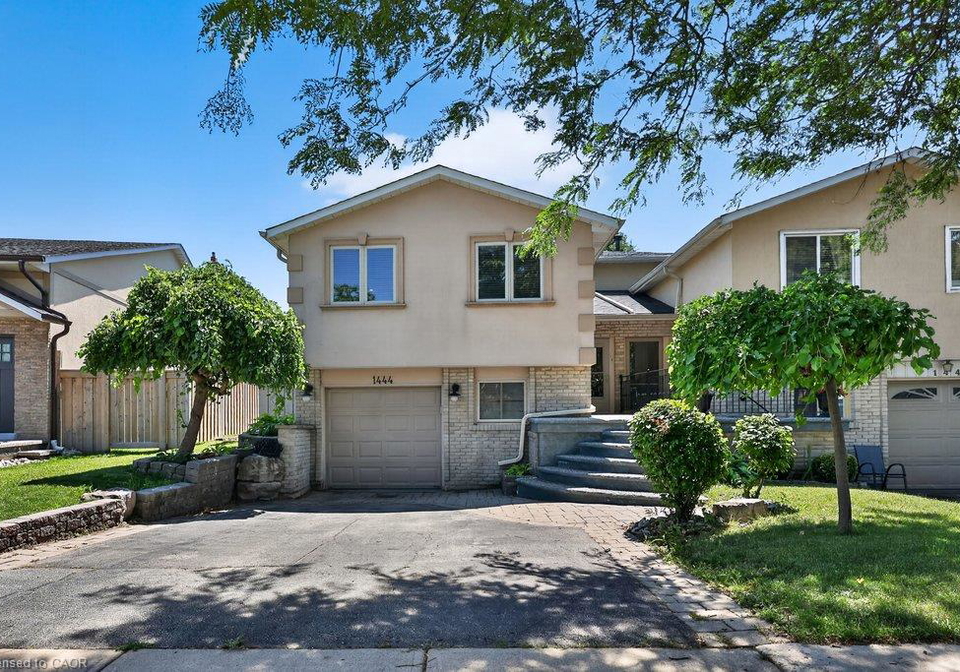 1444-paddington-court-burlington-ontario-40852466