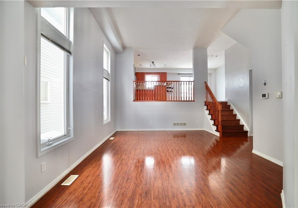 110-iron-gate-street-kitchener-ontario-40852478