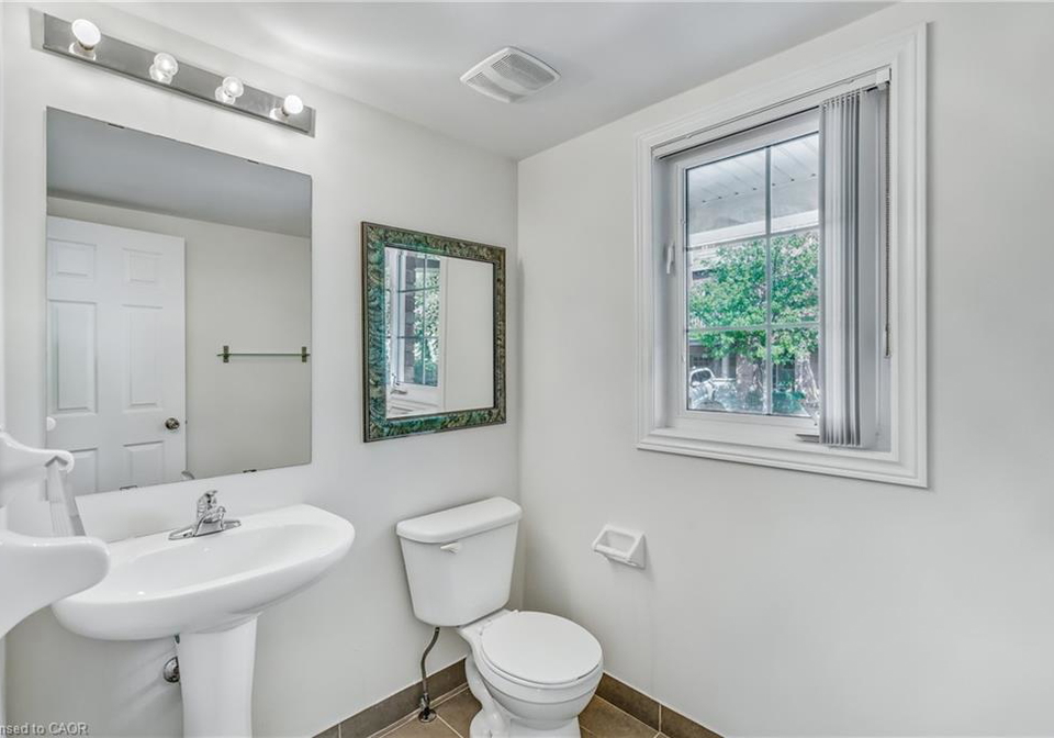 233-duskywing-way-oakville-ontario-40852489