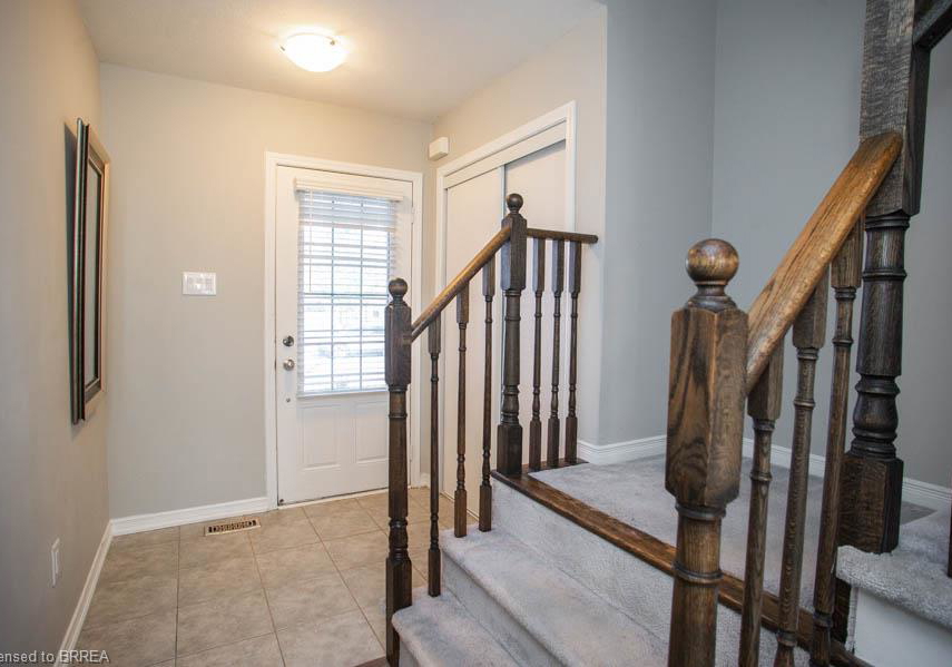 153-english-lane-brantford-ontario-40852491