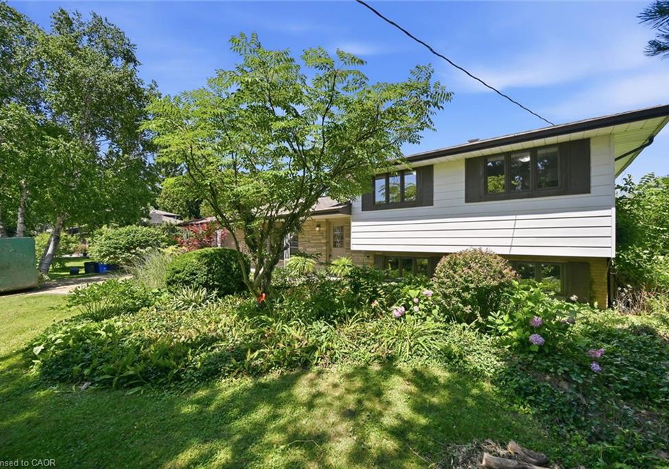 34-christopher-drive-hamilton-ontario-40852496
