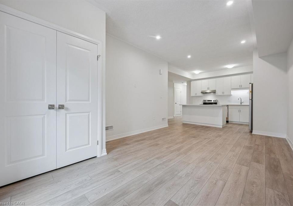 141-reverie-way-kitchener-ontario-40852499