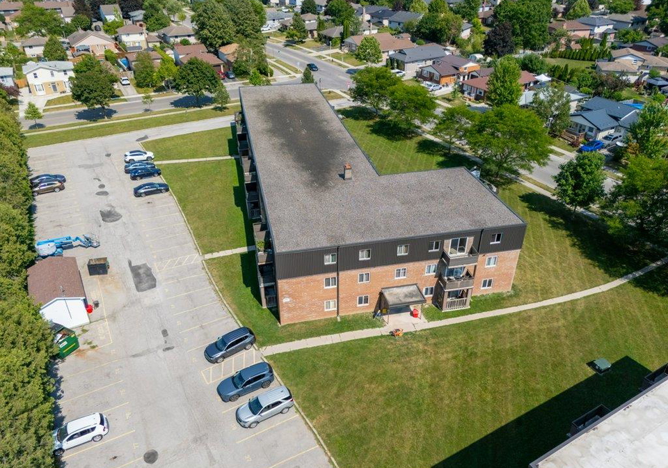 390-admiral-drive-london-ontario-40852507