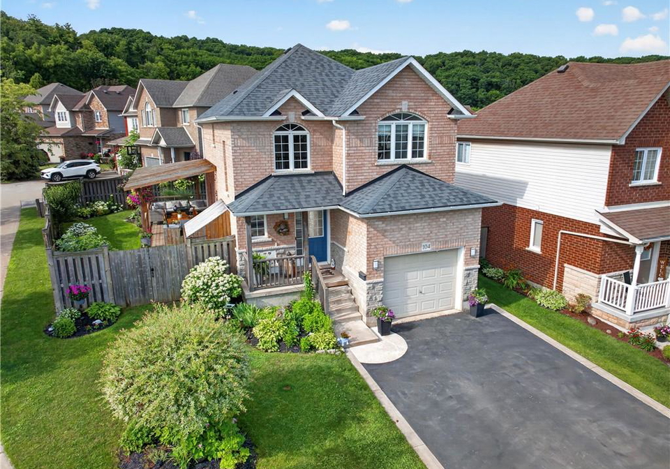 104-udell-way-grimsby-ontario-40852508