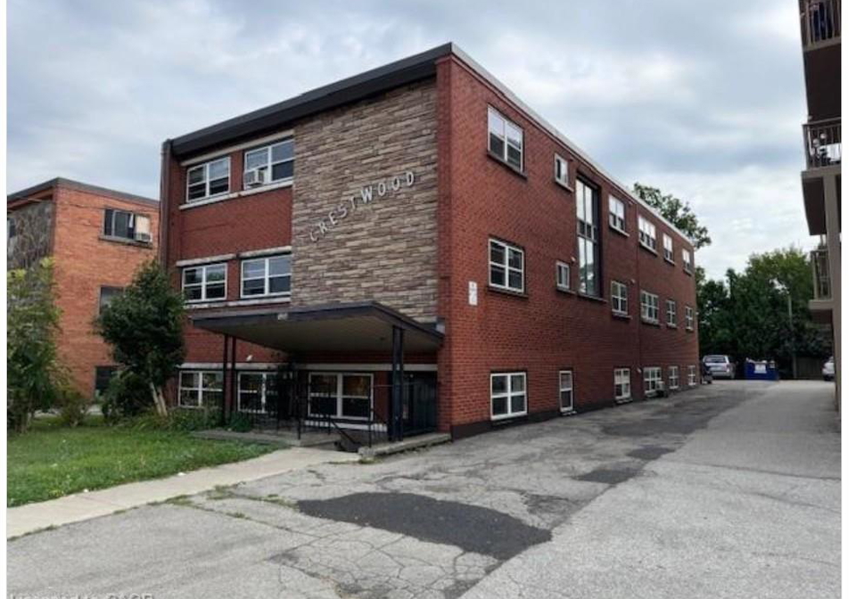 1250-fennell-avenue-e-hamilton-ontario-40852513