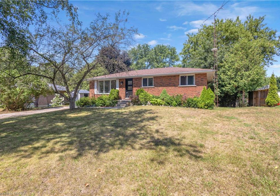 30-ridgeway-avenue-simcoe-ontario-40852534