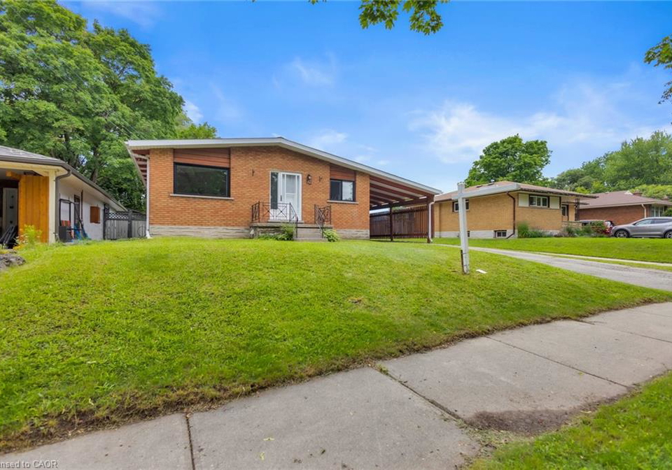 72-massey-avenue-kitchener-ontario-40852541