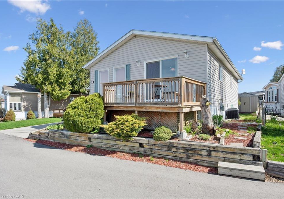 27-trillium-beach-drive-puslinch-ontario-40852547