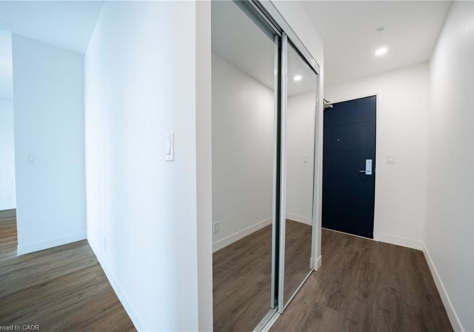b-8-hughson-street-n-hamilton-ontario-40852550