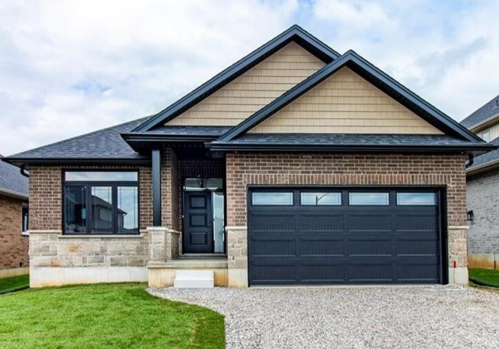 82-duchess-drive-delhi-ontario-40852577