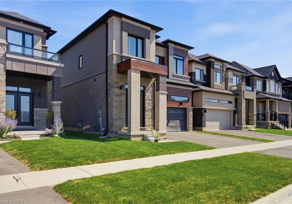 67-macklin-street-brantford-ontario-40852580