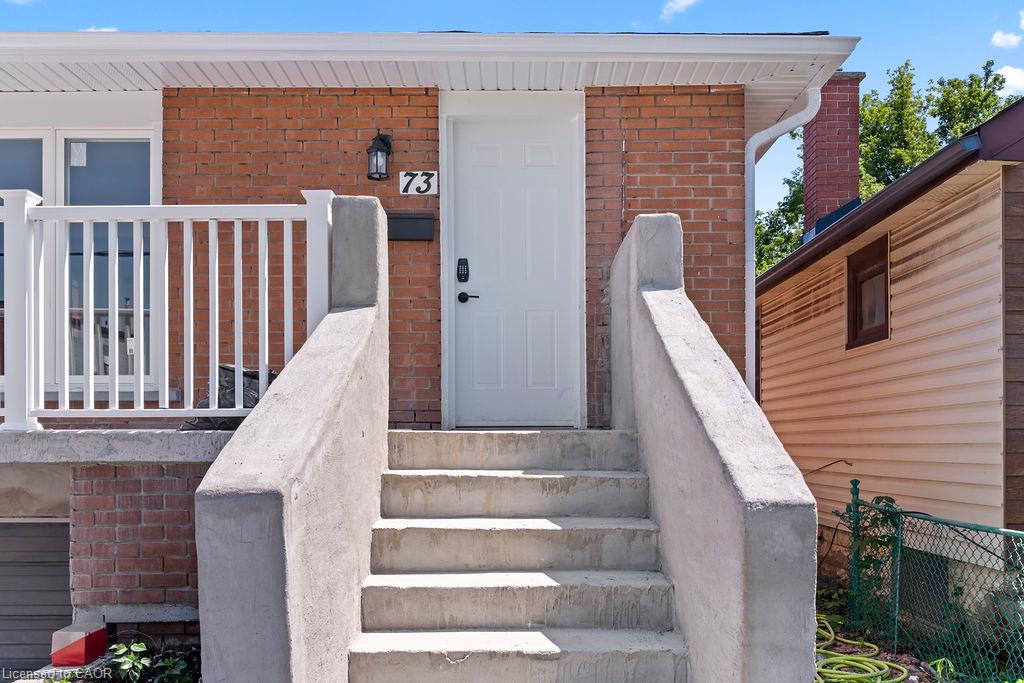 73-adair-avenue-s-hamilton-ontario-40852581