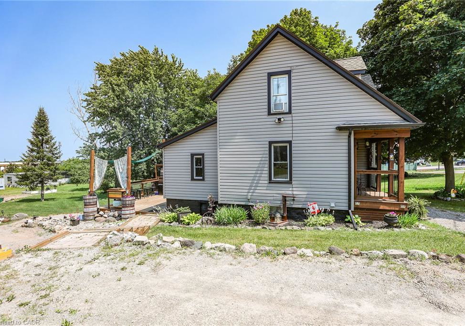 3745-king-street-vineland-ontario-40852594