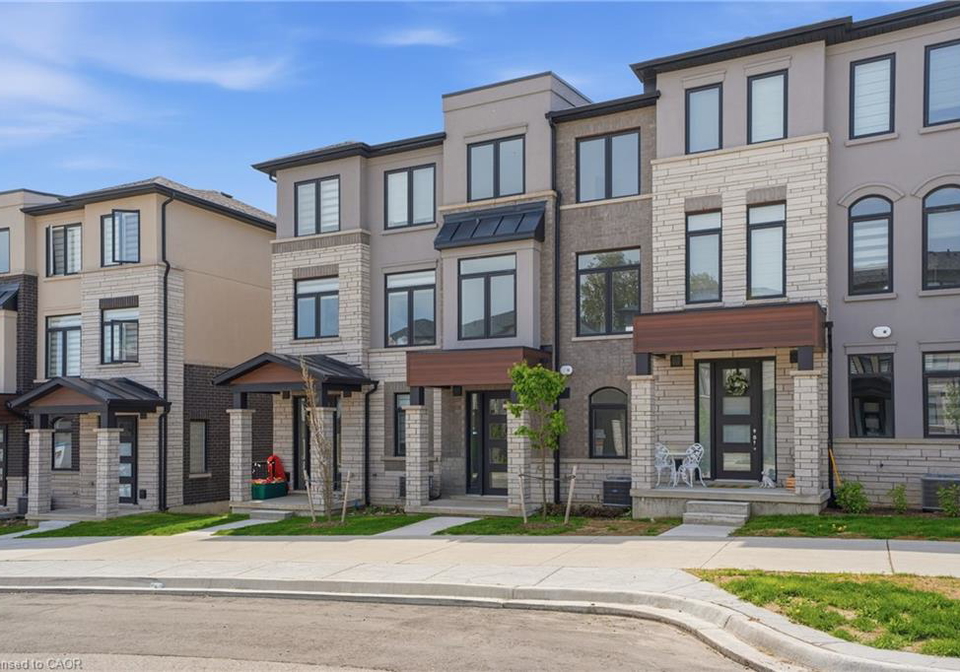 155-equestrian-way-cambridge-ontario-40852595