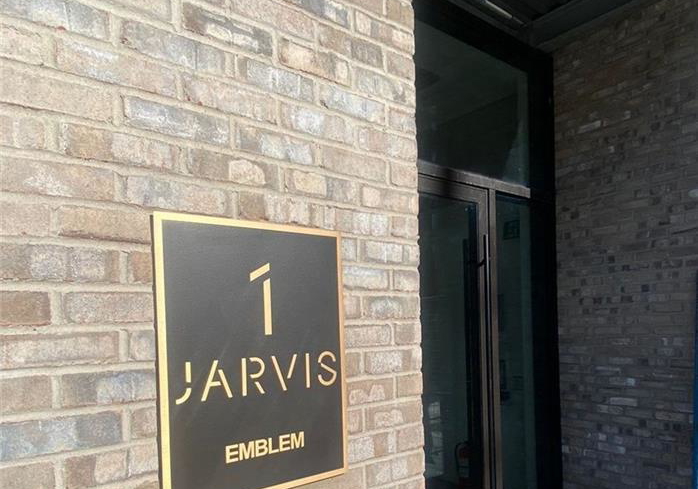 1-jarvis-street-hamilton-ontario-40852596