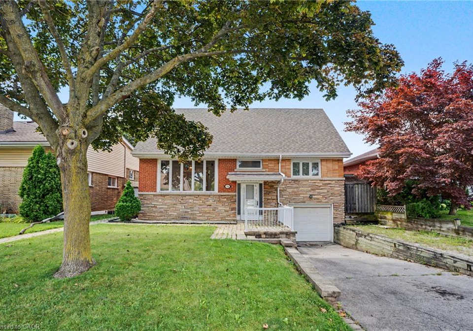 100-hardale-crescent-hamilton-ontario-40852603