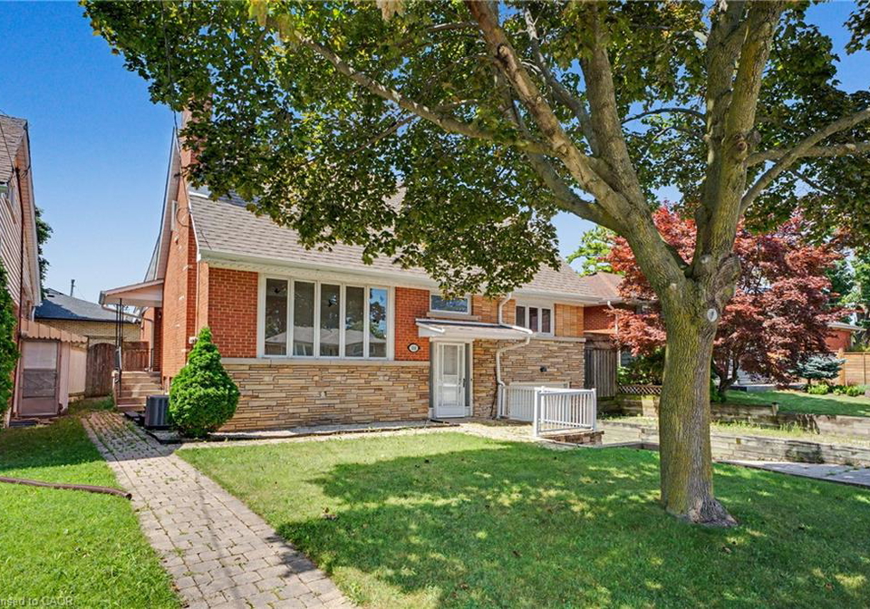 100-hardale-crescent-hamilton-ontario-40852603