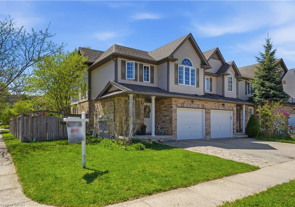 541-wild-iris-avenue-waterloo-ontario-40852607