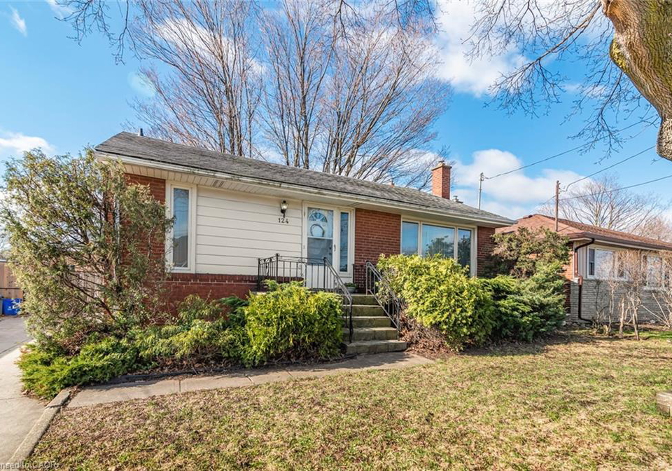124-broker-drive-hamilton-ontario-40852608