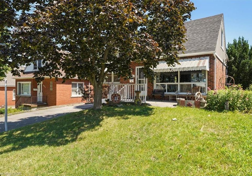 233-auburn-avenue-hamilton-ontario-40852617