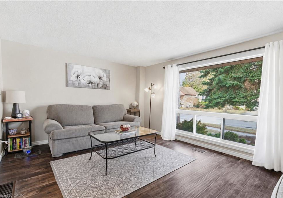 99-emma-street-guelph-ontario-40852675