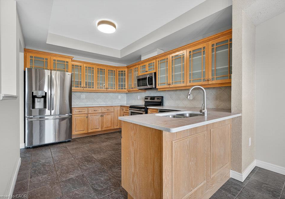 97-sunvale-place-stoney-creek-ontario-40852682