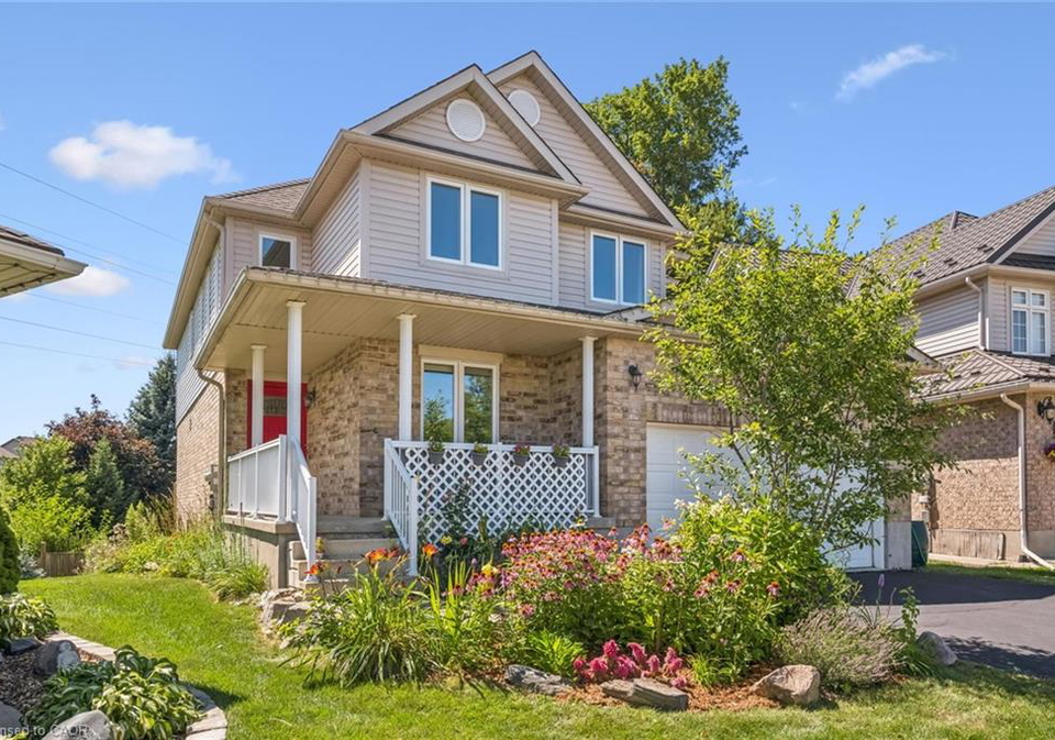 56-henhoeffer-crescent-kitchener-ontario-40852684