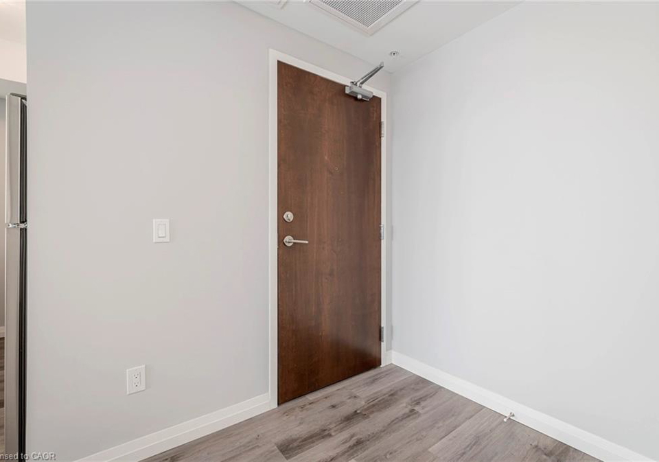 108-garment-street-kitchener-ontario-40852689