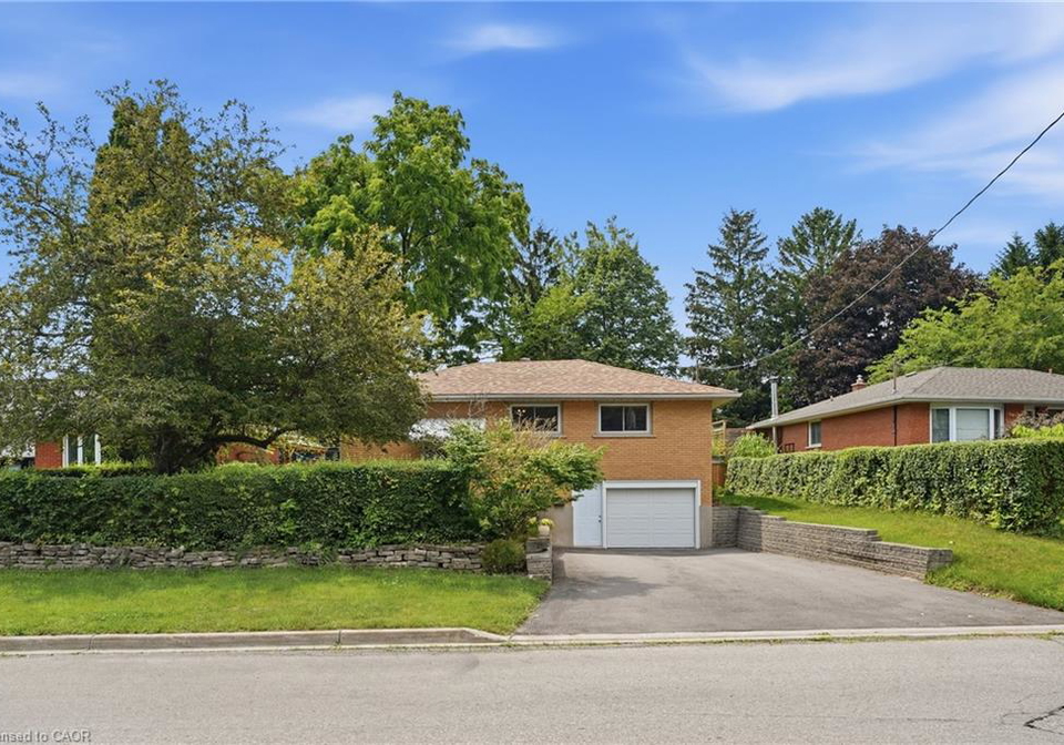 56-renwick-avenue-cambridge-ontario-40852693