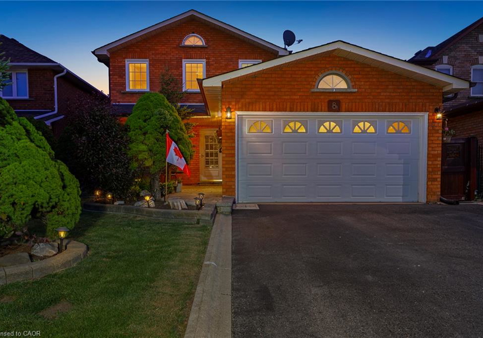 8-cochrane-avenue-brampton-ontario-40852713