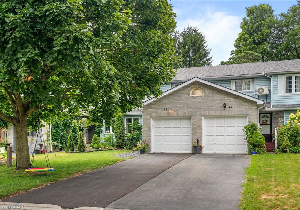 45-freeman-crescent-simcoe-ontario-40852726
