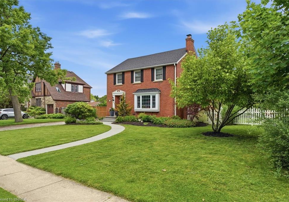 55-jane-street-paris-ontario-40852737