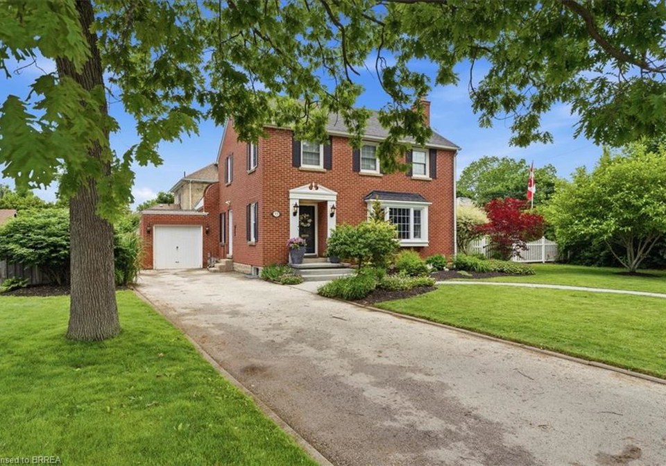 55-jane-street-paris-ontario-40852737