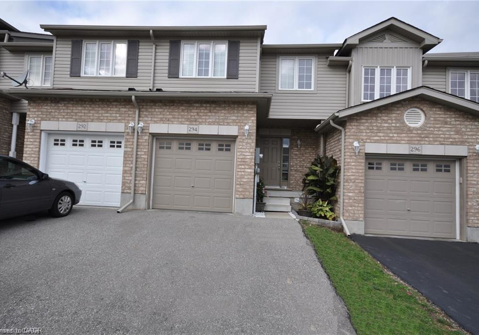 294-briarmeadow-drive-kitchener-ontario-40852780