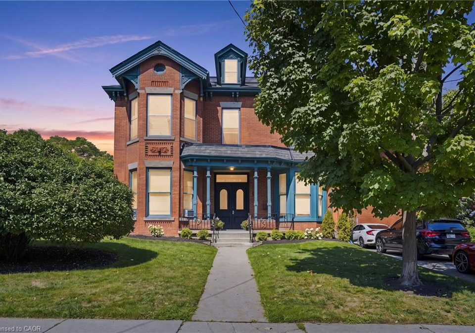 132-emerald-street-s-hamilton-ontario-40852802