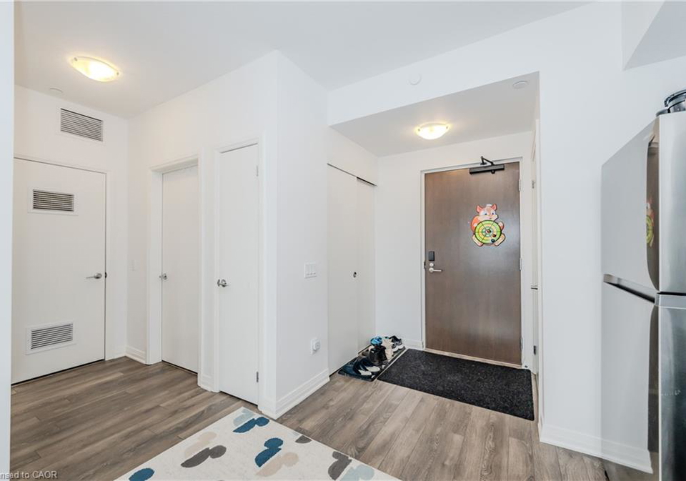101-golden-eagle-road-waterloo-ontario-40852806