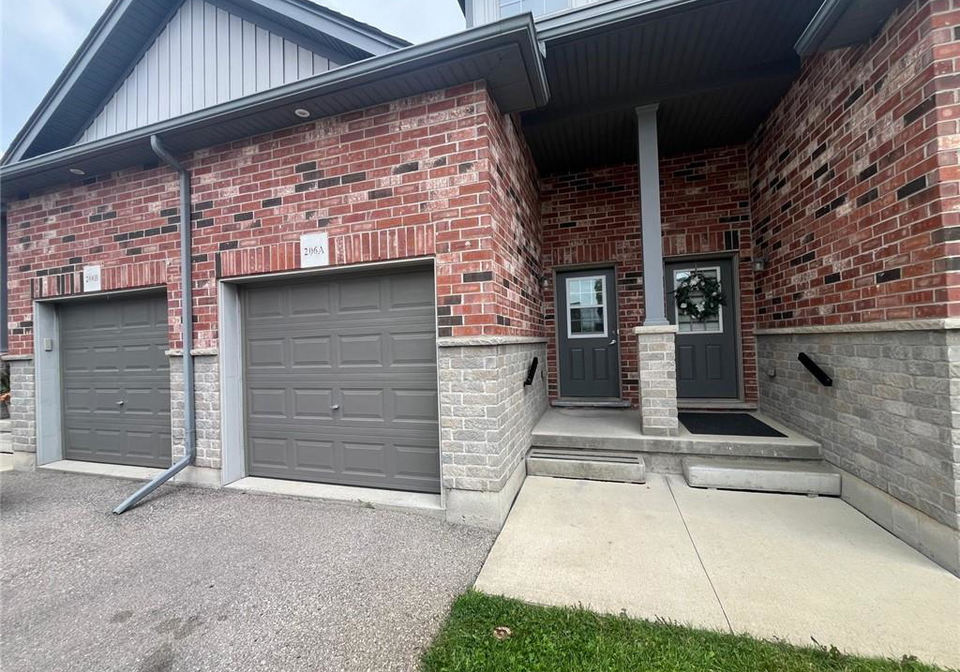 206-jessica-crescent-kitchener-ontario-40852811