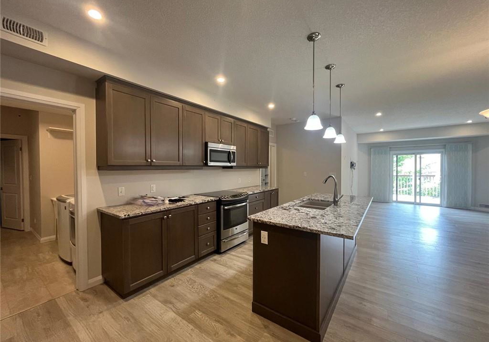 206-jessica-crescent-kitchener-ontario-40852811