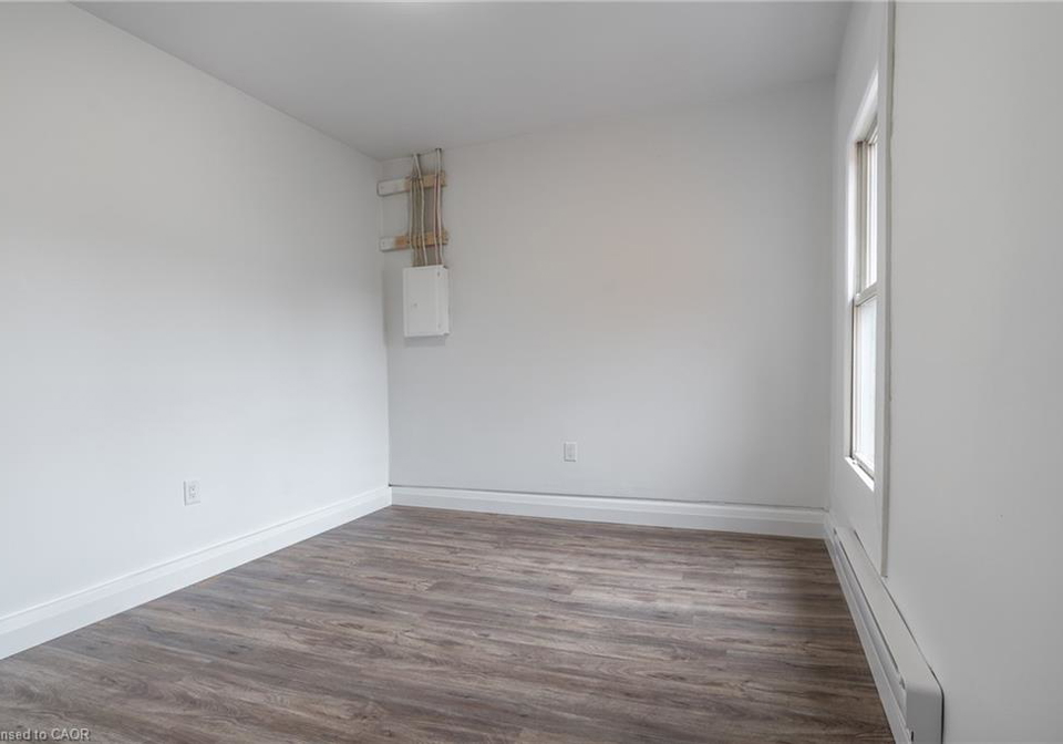 524-king-street-e-hamilton-ontario-40852821