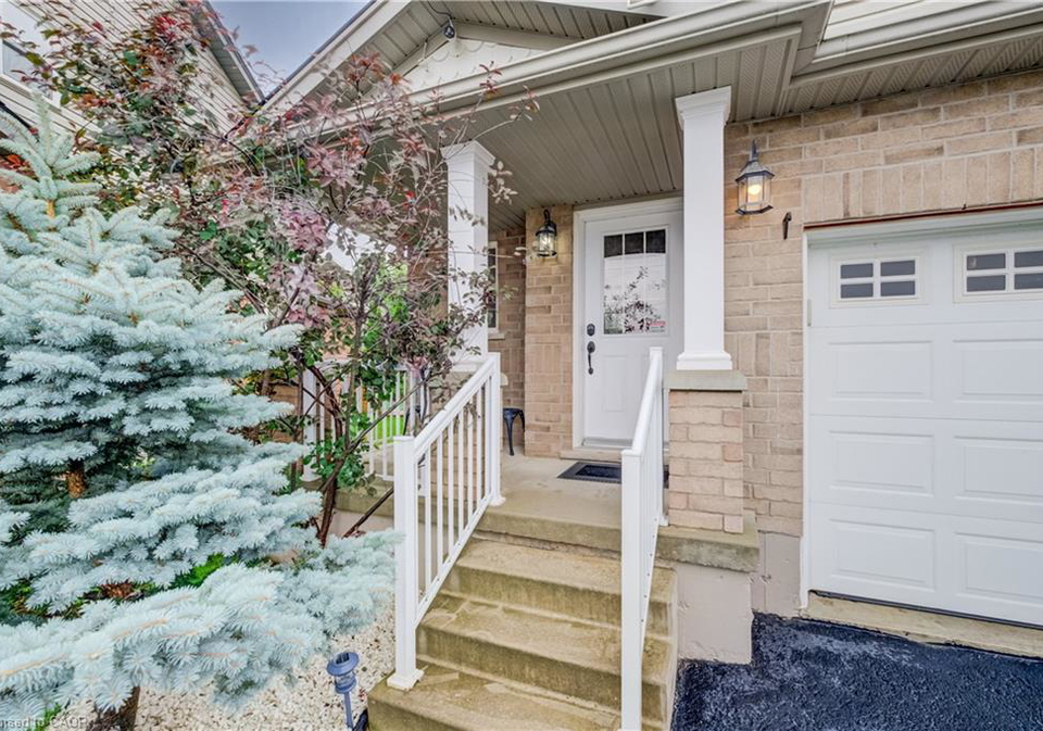 521-snowdrop-court-kitchener-ontario-40852829