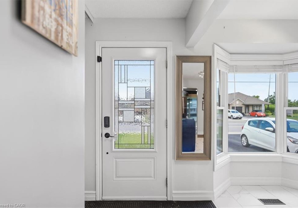4804-john-street-beamsville-ontario-40852831
