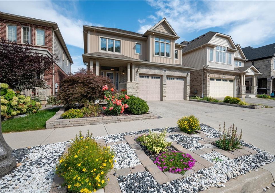 299-moorlands-crescent-kitchener-ontario-40852861