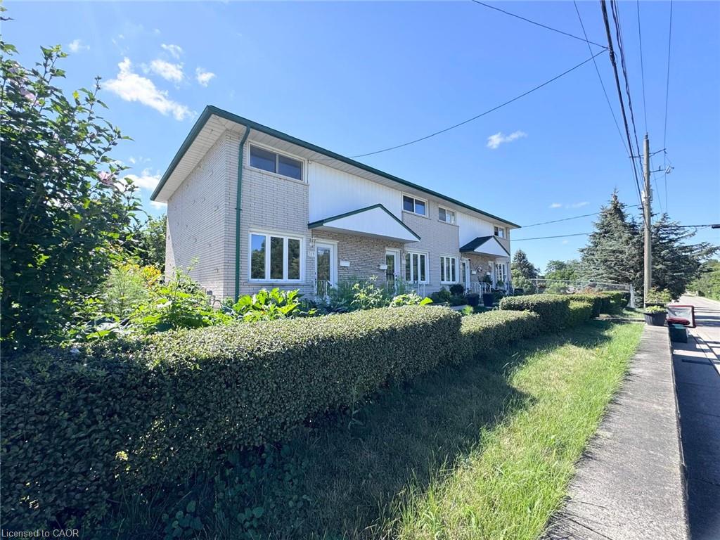 327-montrose-street-s-cambridge-ontario-40852867