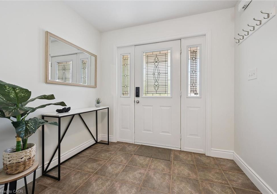 575-violet-street-waterloo-ontario-40852869