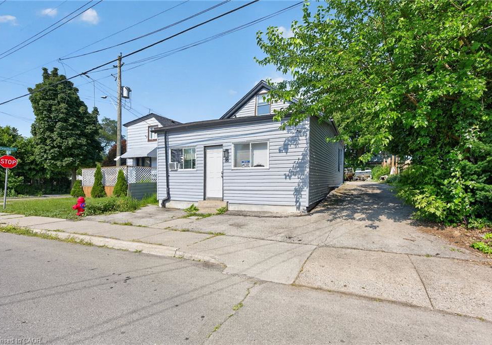 56-east-32nd-street-hamilton-ontario-40852872